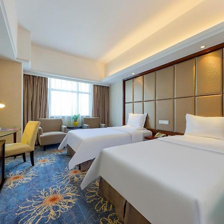 Zhengzhou Yuehai Hotel Bagian luar foto