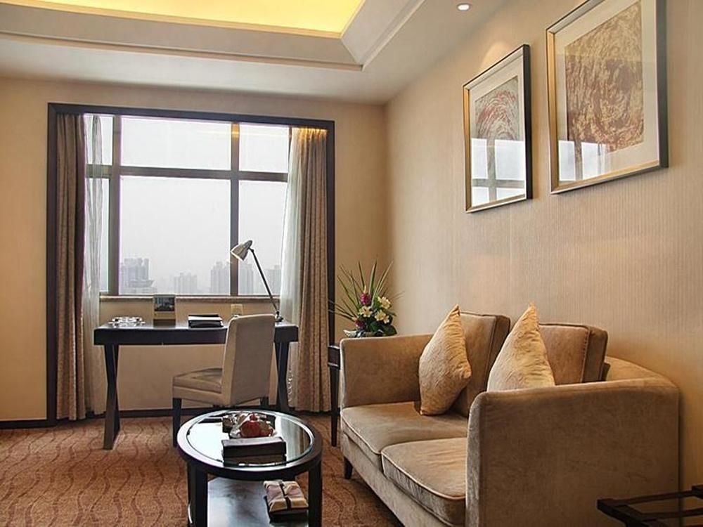 Zhengzhou Yuehai Hotel Bagian luar foto