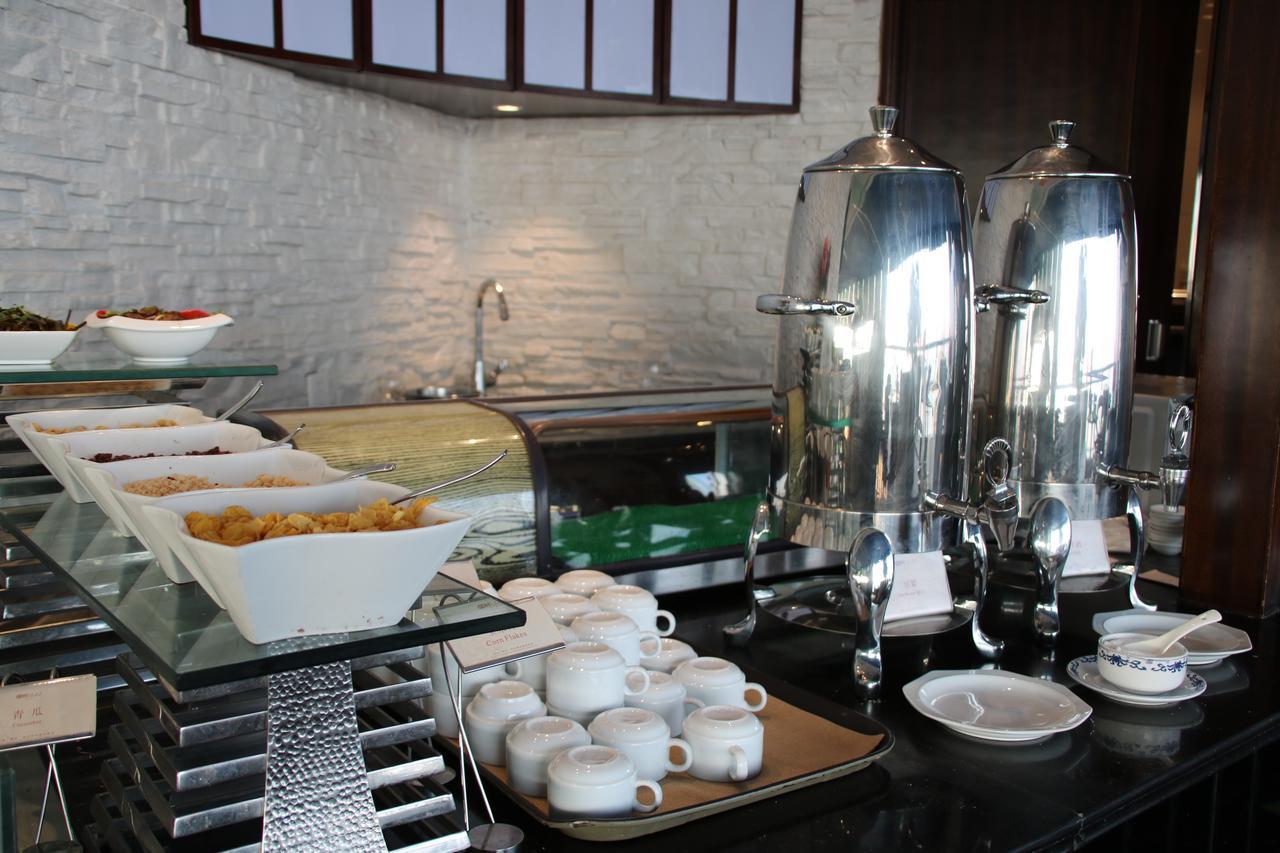 Zhengzhou Yuehai Hotel Bagian luar foto