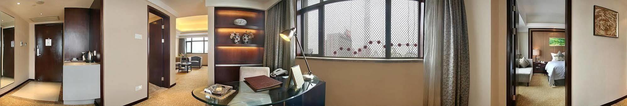 Zhengzhou Yuehai Hotel Bagian luar foto